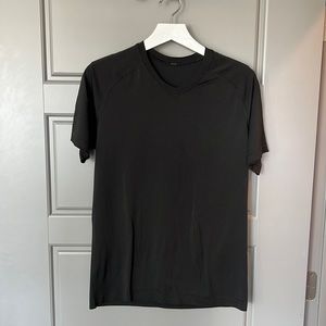 Mens Lululemon V-neck Short Sleeve